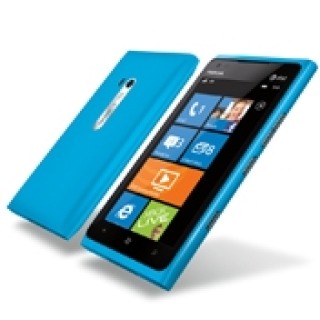 诺基亚 Lumia 900 于 4 月 27 日在英国上市